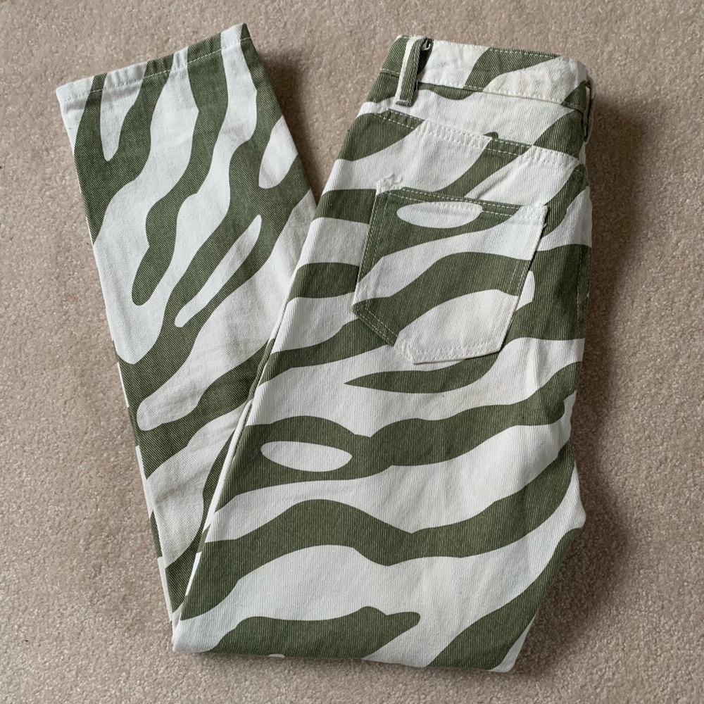 Patterned Jeans